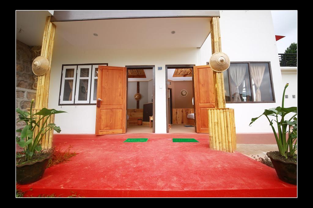 קלאו Unique Bed And Breakfast חדר תמונה