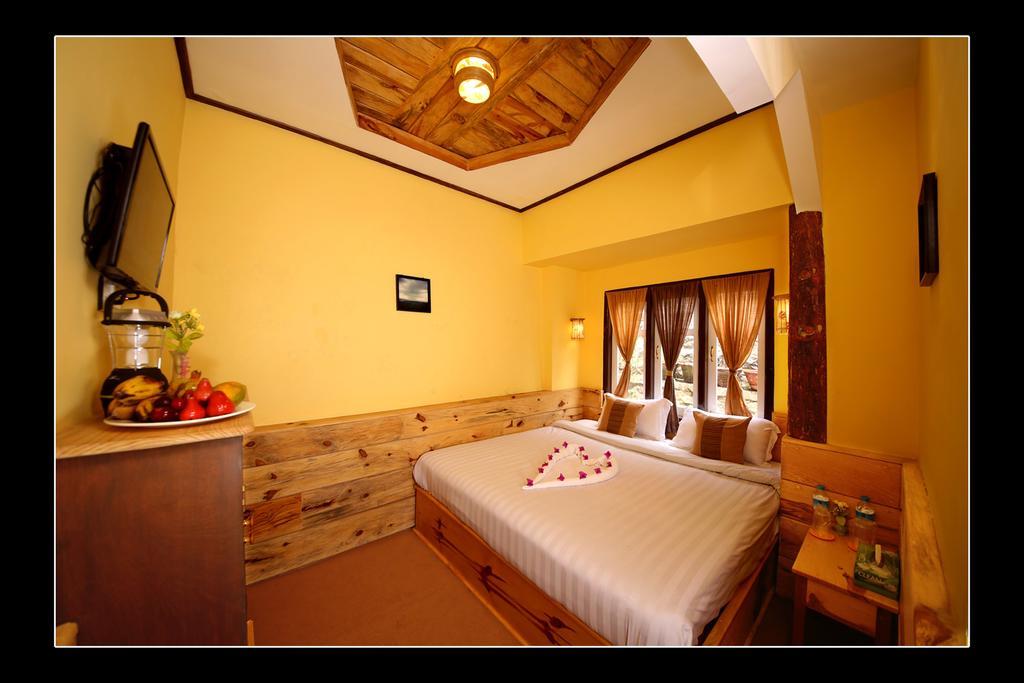 קלאו Unique Bed And Breakfast חדר תמונה